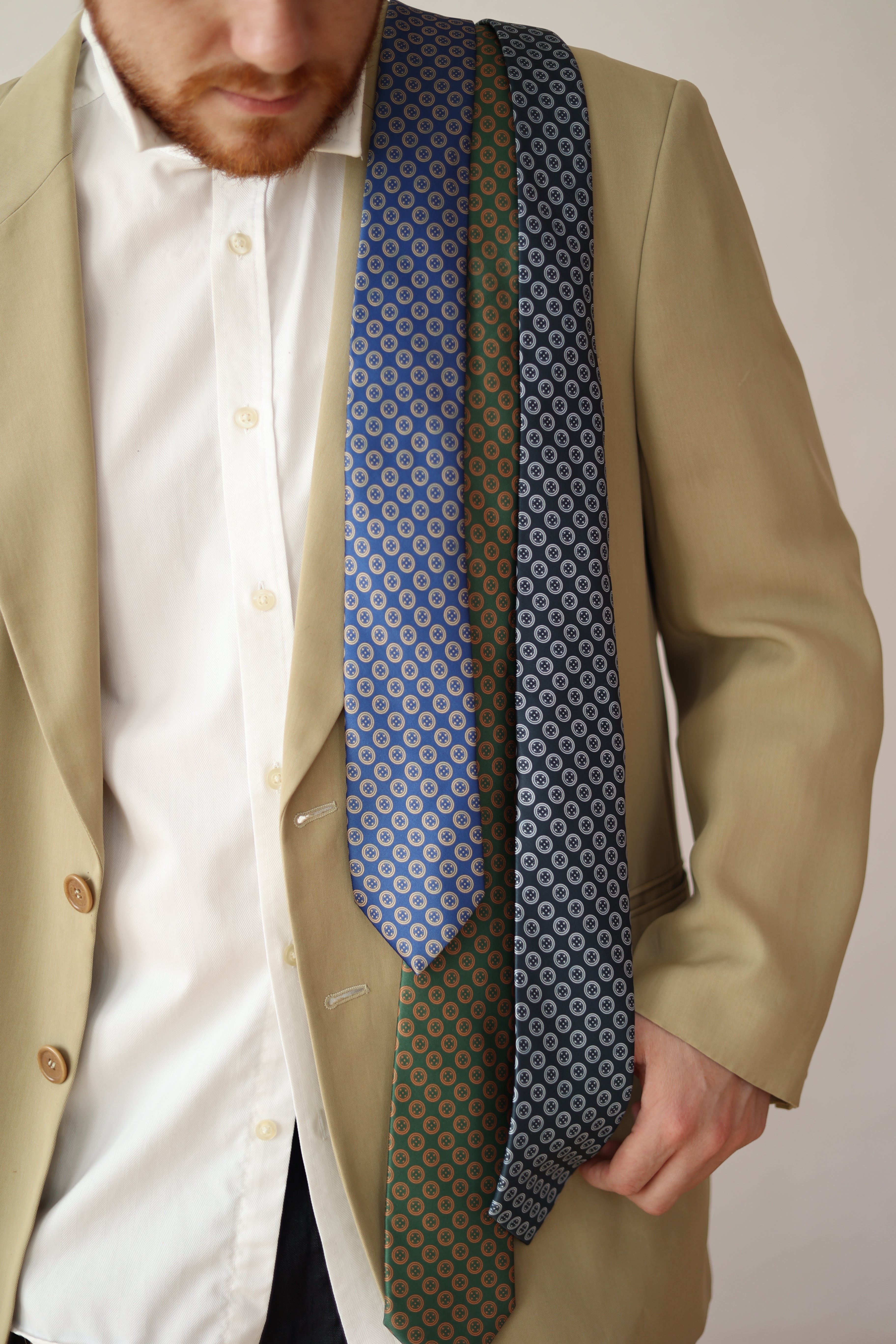 Deep Green Sword & Shield Silk Tie